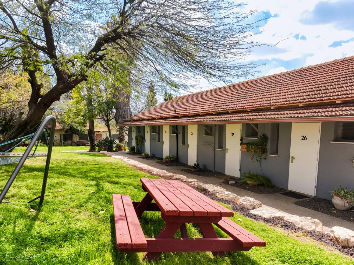 Ein Harod Ichud Kibbutz Country Lodging 'En Harod Exterior foto
