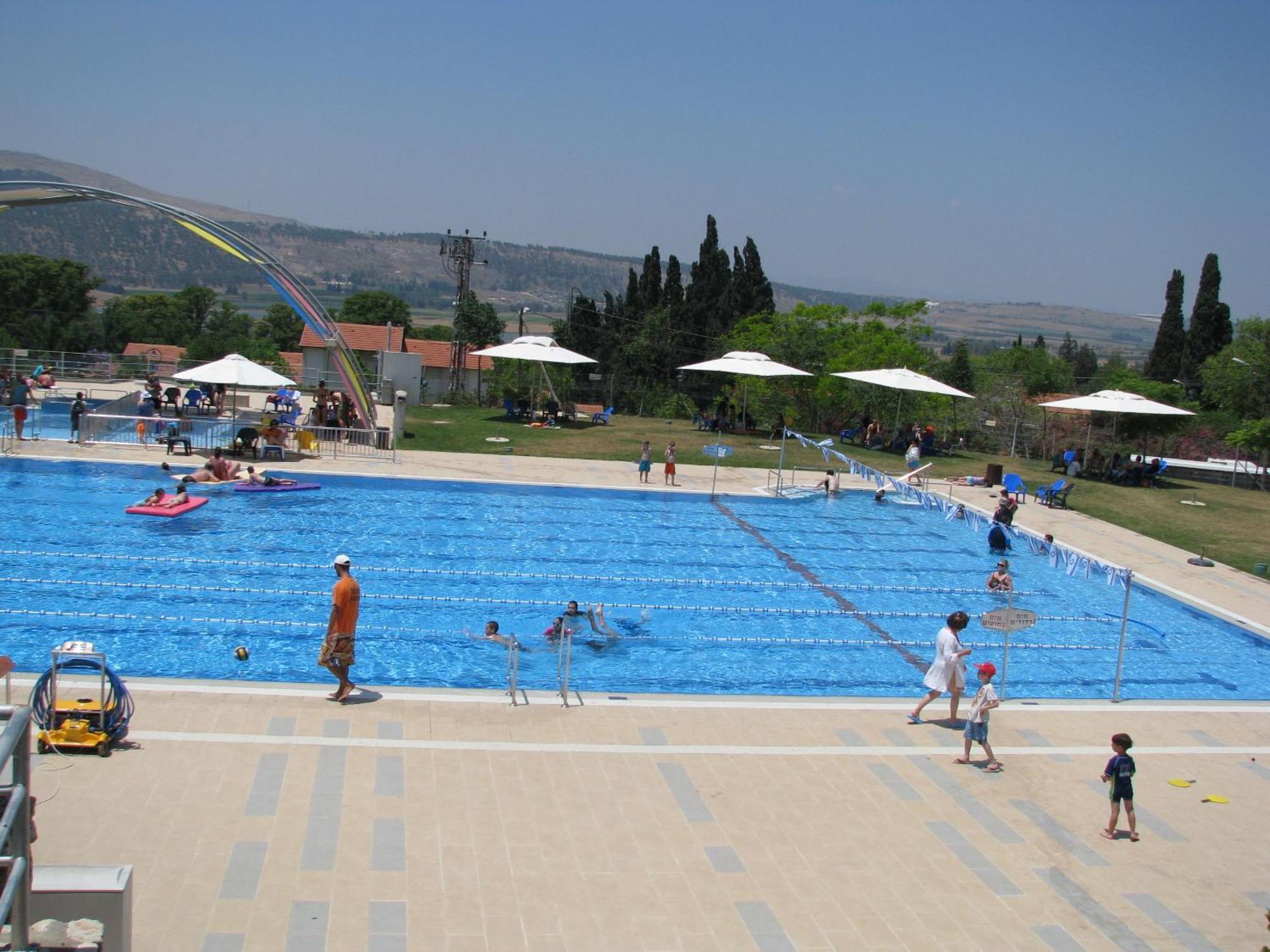 Ein Harod Ichud Kibbutz Country Lodging 'En Harod Exterior foto
