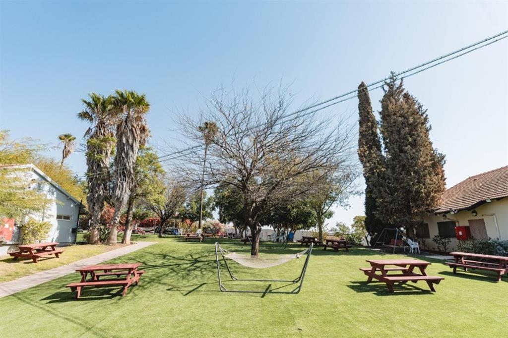 Ein Harod Ichud Kibbutz Country Lodging 'En Harod Zimmer foto